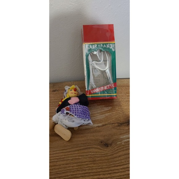 Vintage Marionette by Fairyland International With Box - Picture 1 of 7